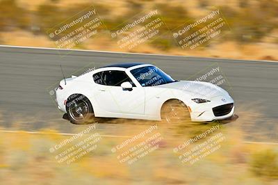 media/Nov-16-2024-Extreme Speed (Sat) [[6587d07cc4]]/Gold Group/Session 3 (The Bowl)/